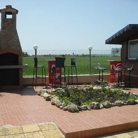 Hotel apartamentowy Rutland Rawda