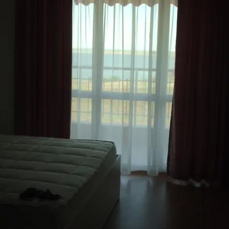 Hotel apartamentowy Rutland Rawda