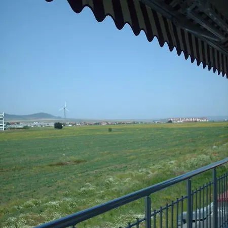 Rutland Hotel apartamentowy 3*