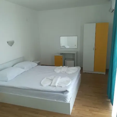 Rutland Hotel apartamentowy 3*