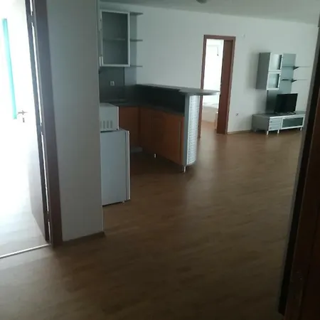 Rutland Hotel apartamentowy Rawda