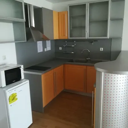 Rutland Hotel apartamentowy Rawda