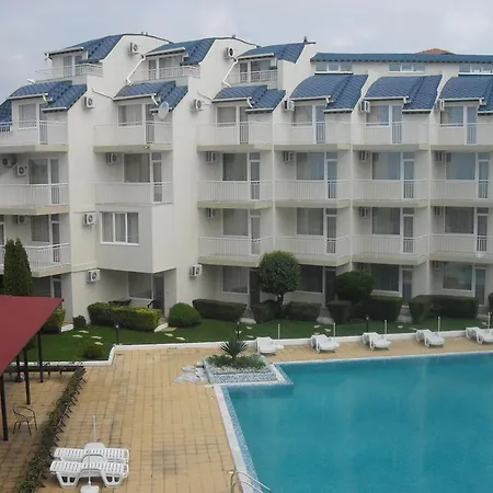 Hotel apartamentowy Rutland Rawda