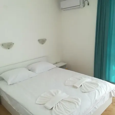 Rutland Hotel apartamentowy 3*