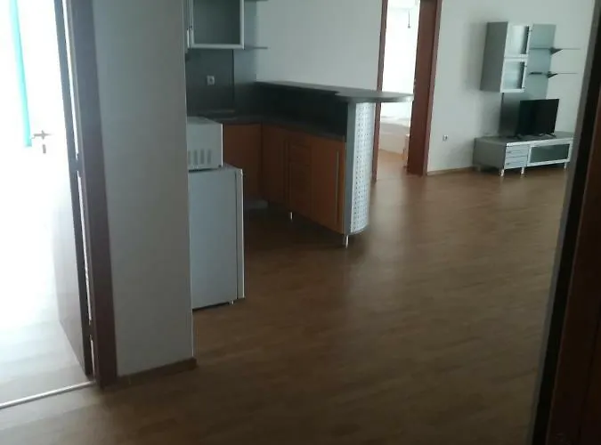 Rutland Apart-hotel Ravda